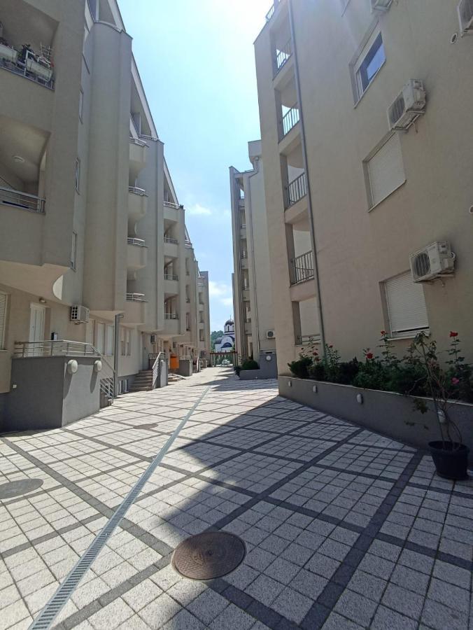 Royalwings Apartman Jagodina Εξωτερικό φωτογραφία
