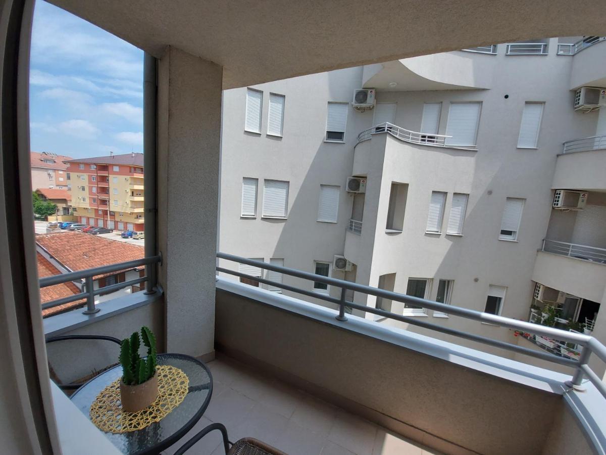 Royalwings Apartman Jagodina Εξωτερικό φωτογραφία
