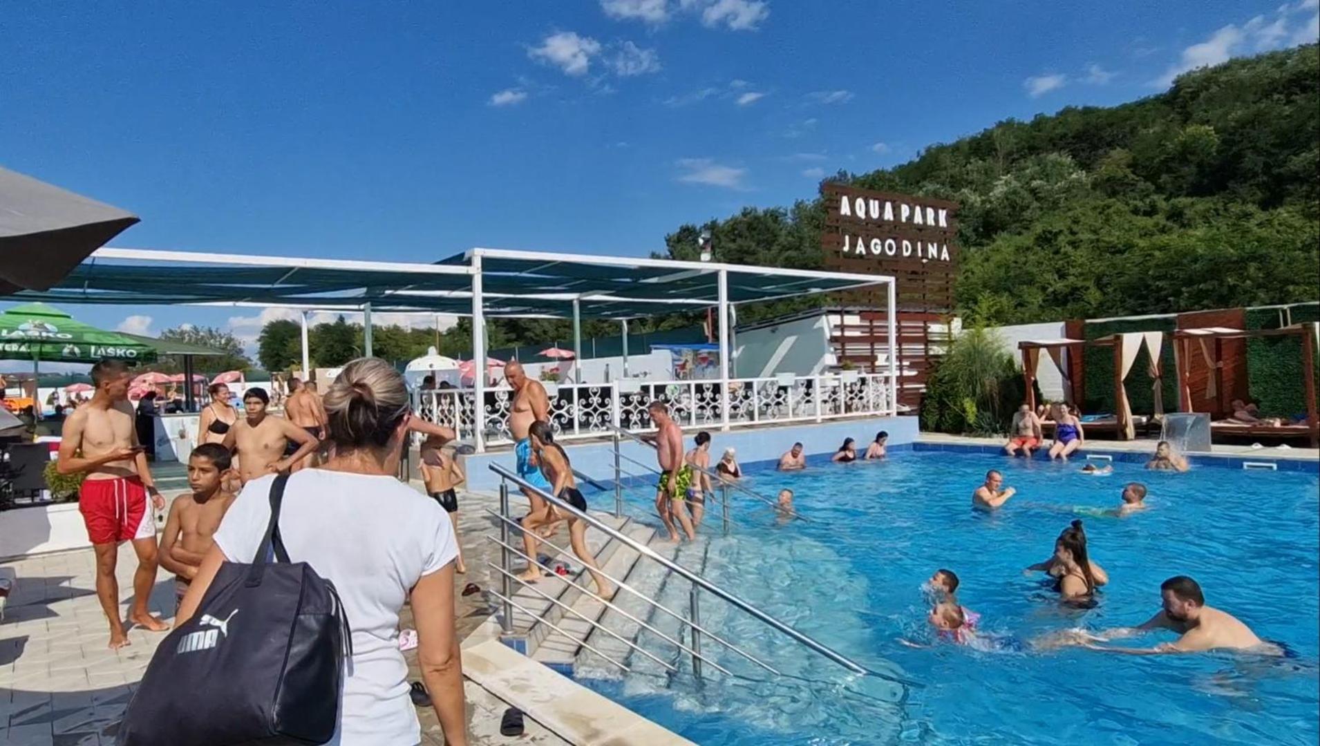 Royalwings Apartman Jagodina Εξωτερικό φωτογραφία